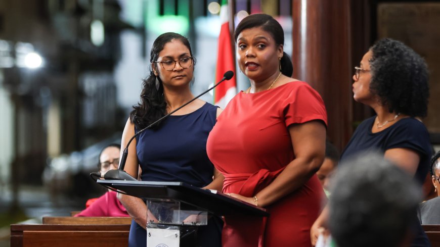 Shellice Sairras promoveert op digitale hartfalenzorg: Mi Ati-app biedt perspectief voor pati