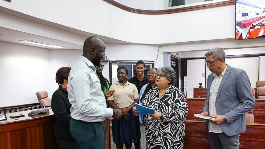 Commissie Mensenrechten DNA bespreekt voorgestelde wijzigingen in het Burgerlijk Wetboek