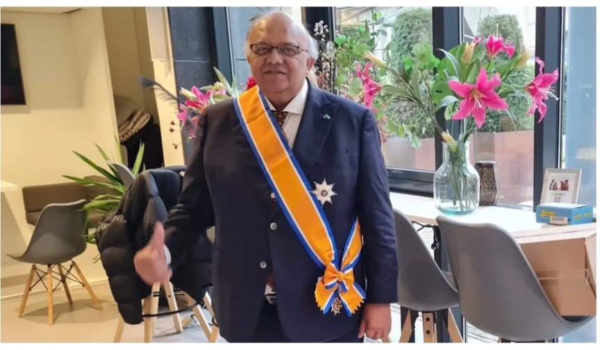 Khargi onderscheiden met Ridder Grootkruis