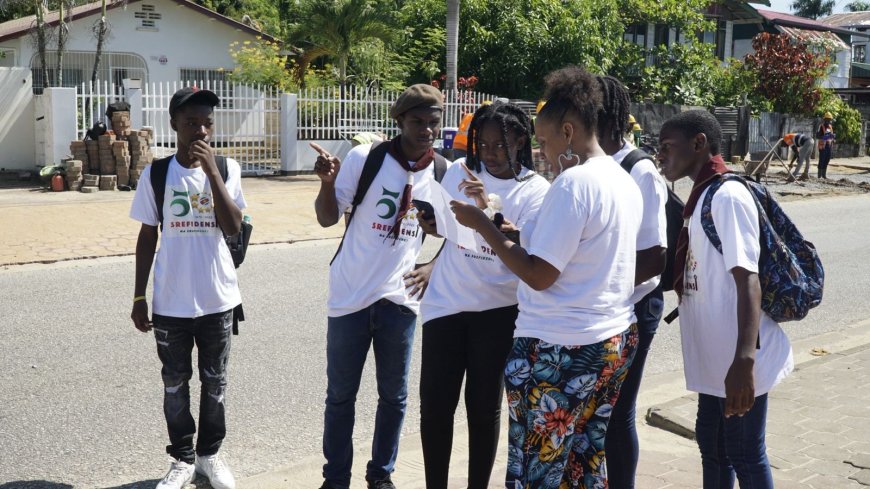 Educatieve speurtocht brengt Surinaamse geschiedenis tot leven voor jongeren