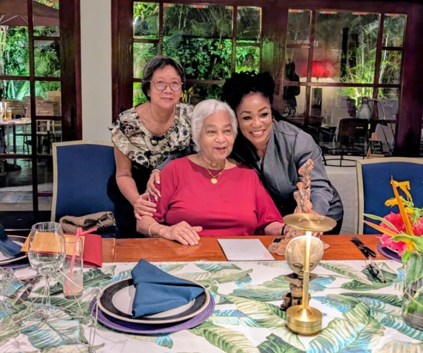 Cynthia McLeod krijgt Ibisprijs voor bijdrage aan taal en cultuur