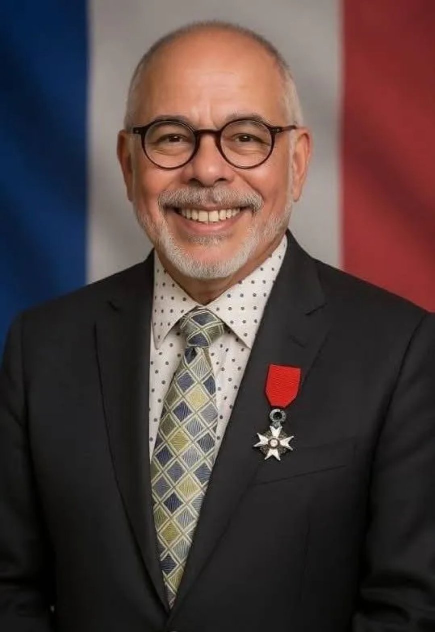 Dr. Ruben F. del Prado onderscheiden met Légion d’Honneur