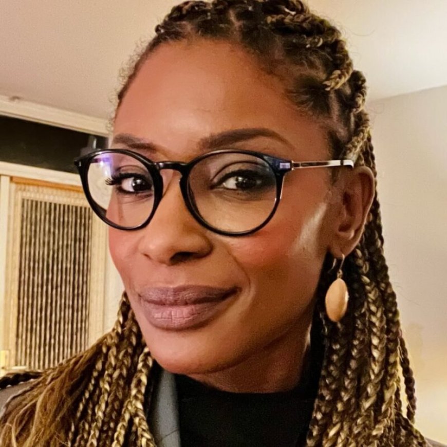 Sylvana Simons: ‘Het raakt je, ontroert, doet af en toe pijn, dwingt je tot nadenken’