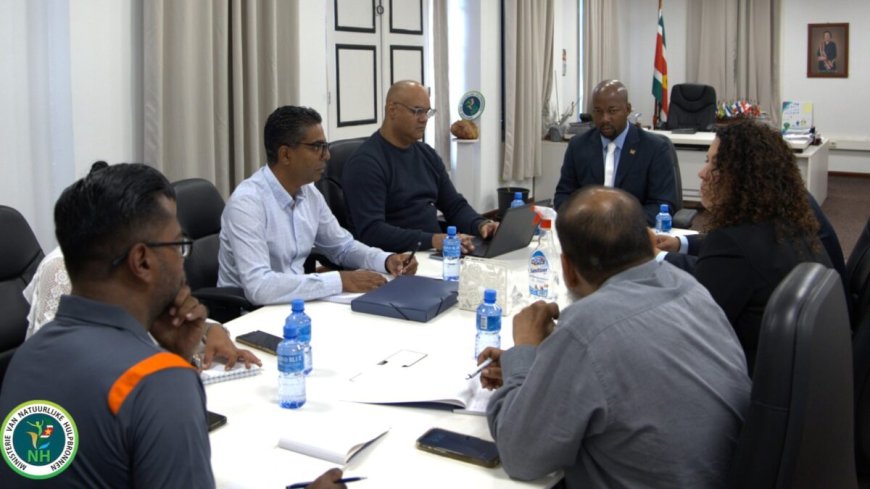 NH en Suralco/Alcoa bespreken voortgang rehabilitatie mijngebieden