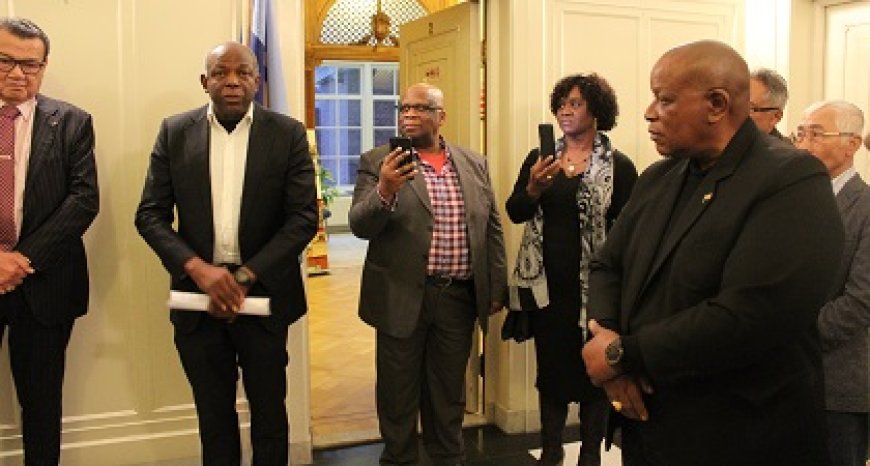 Ambassadeur Panka warm onthaald op Surinaamse ambassade inDen Haag