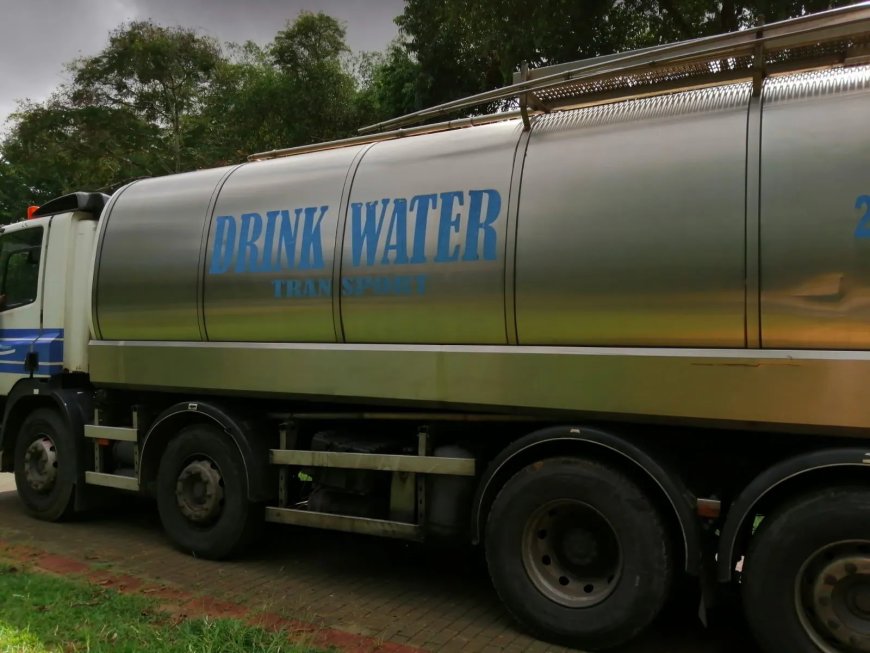 Iedere dag waterleveringen voor de Paramaribo Zoo