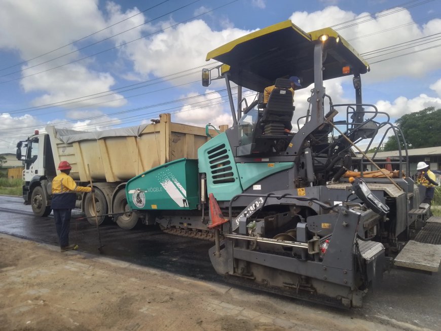 Asfaltering rond universiteit vordert, maar de zorgen blijven