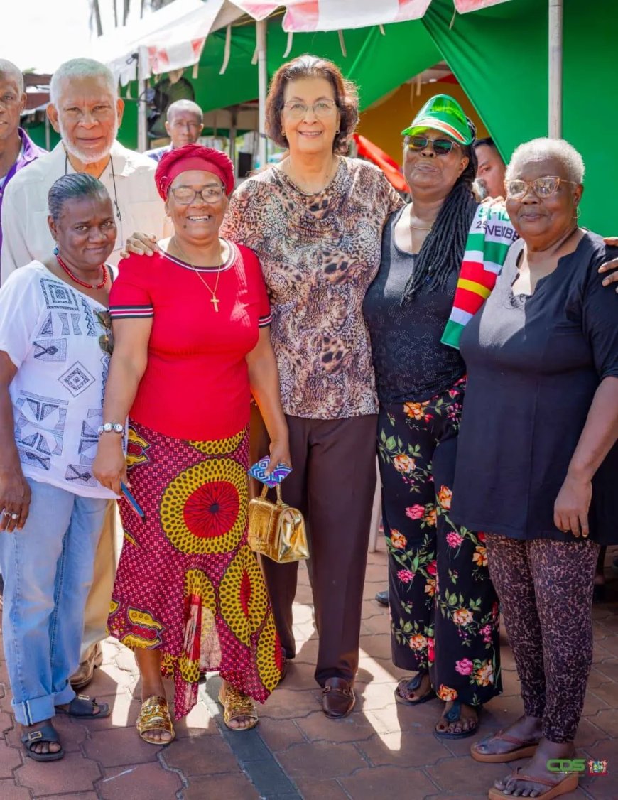 Simons: Jong en oud moeten elkaar blijven dragen