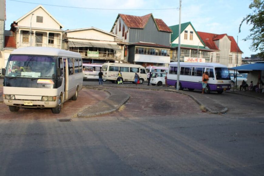 MILJOENEN VOOR BUSSECTOR, MAAR WAAR BLIJFT DE KWALITEIT?