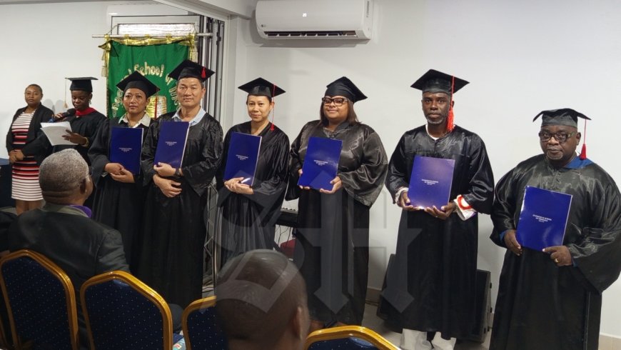 Evangelical School of Theology levert 29 afgestudeerden af