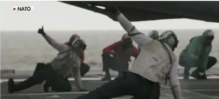 GROTE AMERIKAANSE MACHTSDEMONSTRATIE IN DE CARIBEN