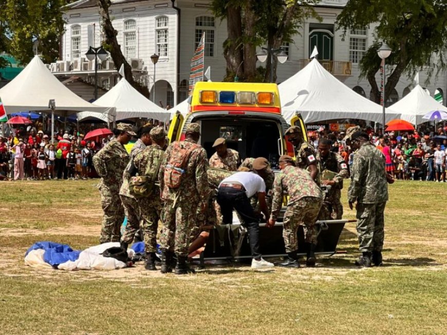 Harde landing bij parachutesprong tijdens Srefidensiviering