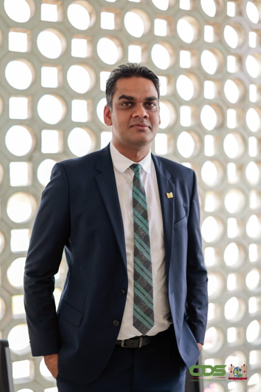 Ramadhin ontkent onregelmatigheden tijdens zijn ministerschap