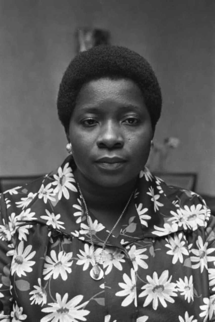 Een jarenlang herdachte stem: Liesbeth Clarke kijkt terug