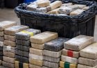 Ondernemer aangehouden in drugzaak rond 525 kilo cocaïne bij politiebureau Uitvlugt