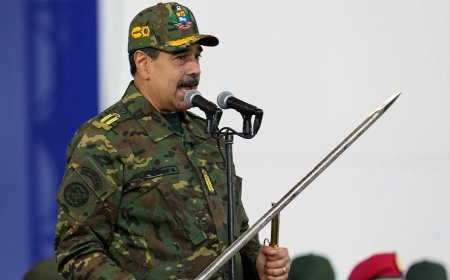 Trump geeft Maduro in telefoongesprek ultimatum om Venezuela direct te verlaten