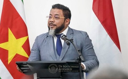 Somohardjo: “wij lopen niet achter Nederland , maar naast Nederland”