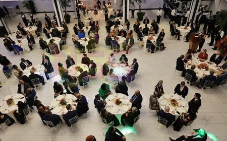 Koning vraagt vergiffenis en spreekt met open hart over geschiedenis, heling en toekomst