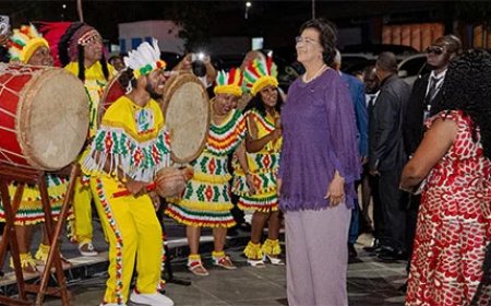 Simons tijdens staatsbanket: Dit is het moment om Suriname te laten schitteren