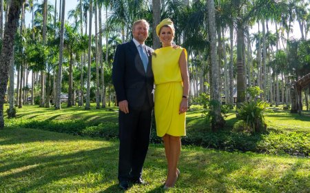 Koning Willem-Alexander en koningin Máxima starten tweede dag staatsbezoek met fotosessie