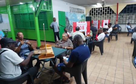 Halve finalisten Warming-uptroefcalltoernooi bekend