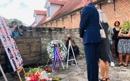 Herdenking 8 Decembermoorden: ‘Gerechtigheid verliest haar betekenis als straffen niet worden