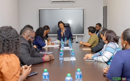 President Simons installeert werkgroep voor duurzame armoedebestrijding