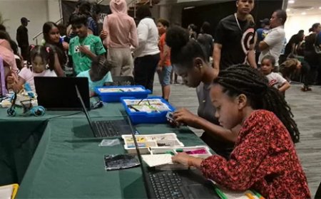 Eerste STEM-conventie laat kinderen spelend ontdekken hoe wetenschap werkt