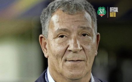 Henk ten Cate nieuwe bondscoach van Suriname