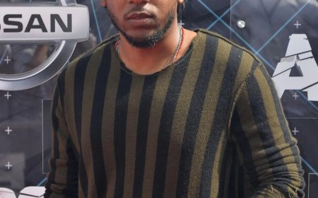 Kendrick Lamar stopt show om jairge fan toe e zingen