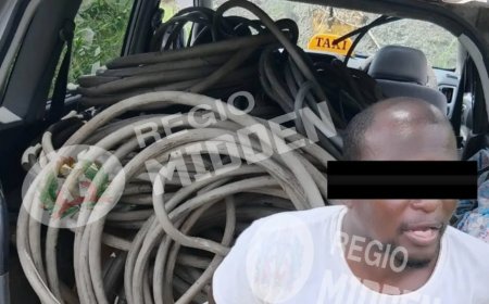 Chauffeur auto opgepakt met grote hoeveelheid elektriciteitskabels in laadbak – 2 passagiers 