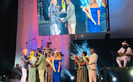 ‘No Wan Ten’ wint Suripop Christmas Edition