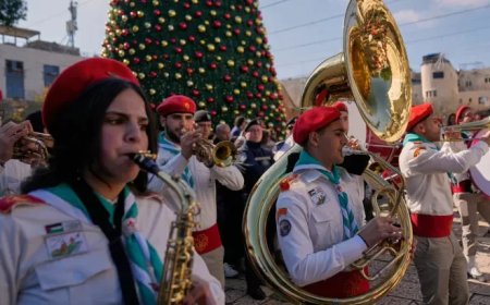 Eerste openbare kerstvieringen in Bethlehem sinds 2022 ondanks aanhoudend geweld