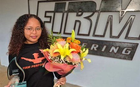 Firm Engineering kent studiebeurs toe aan uitblinkende student Infrastructuur