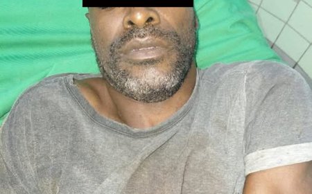 Verstikking door verhanging oorzaak dood Dennis Aroma