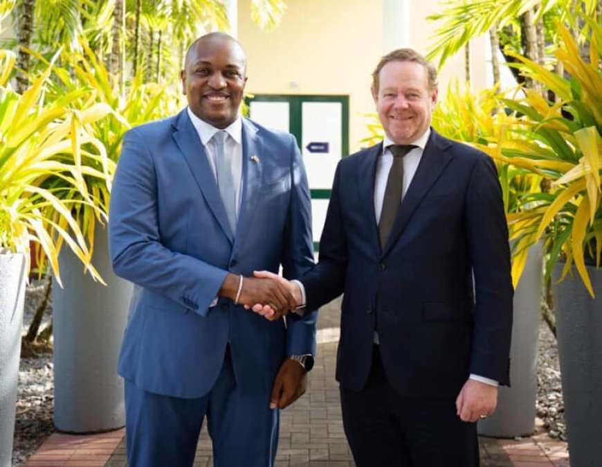 Bouva haalt visumbeleid en inbeslagname 19 miljoen Euro aan