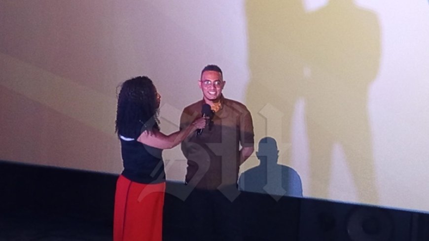 ‘Werehpai, Mensen van Hier’ ontvangt staande ovaties, publiek vraagt om meer