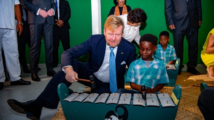 Koningspaar en president Simons bezoeken Villa Zapakara tijdens interactieve cultuurrondleidi