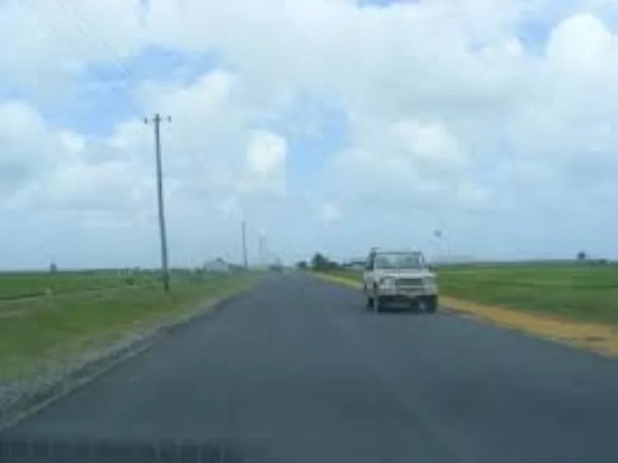 Nickerie zet in op samenwerkingen voor herstel en behoud wegen en bruggen