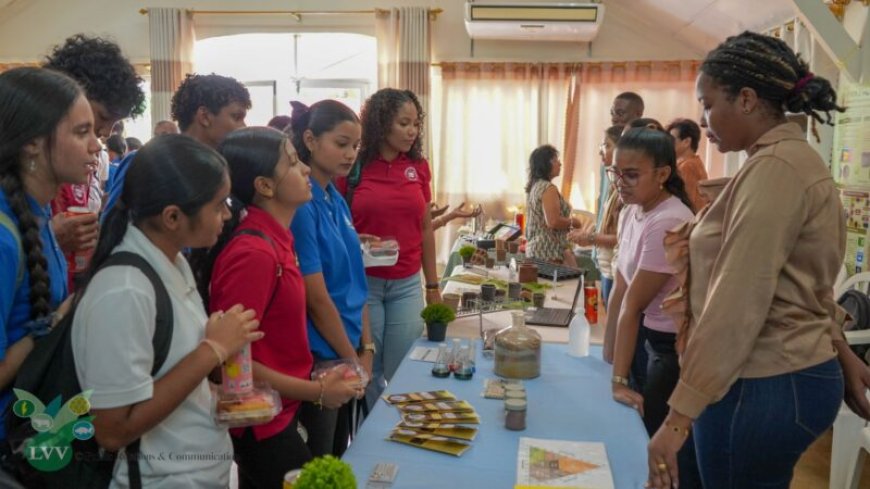 LVV organiseert minibeurs in Saramacca ter gelegenheid van World Soil Day