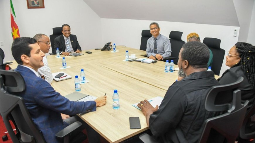 IDB-missie spreekt met vicepresident over hervorming pensioenstelsel