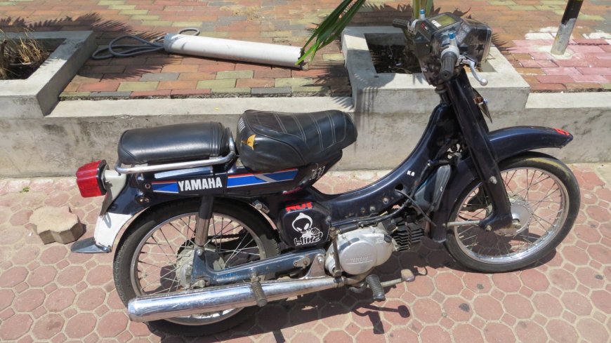 Bromfietser klemgereden en SRD 1.000.000 buitgemaakt