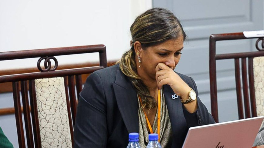 Assembleelid Jarbandhan stelt scherpe vragen aan president over massale ontheffingen bij Onde