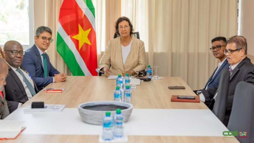 Suriname en ICAO bespreken versterking luchtvaartsector