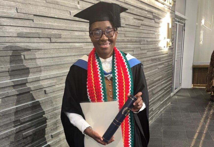 Tosca Pinas eerste Surinaamse vrouw die afstudeerd aan World Maritime University