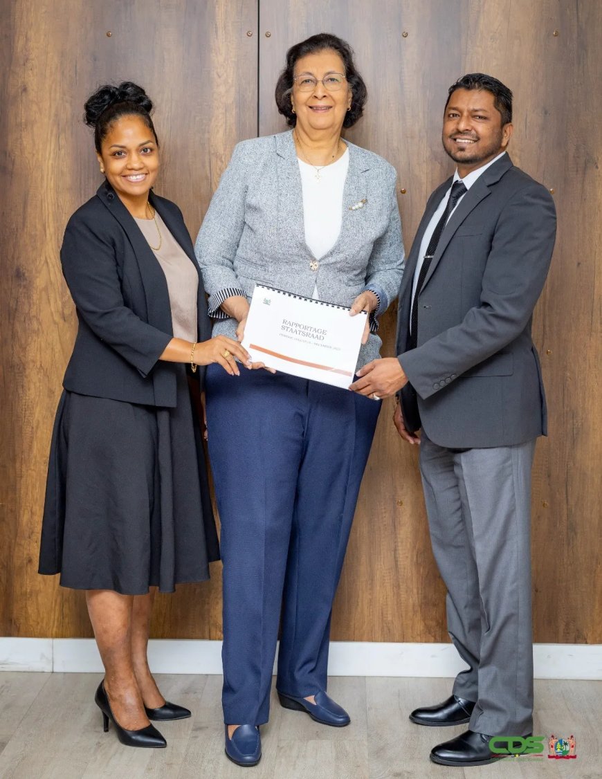 Staatsraad presenteert voortgangsrapport aan president Simons