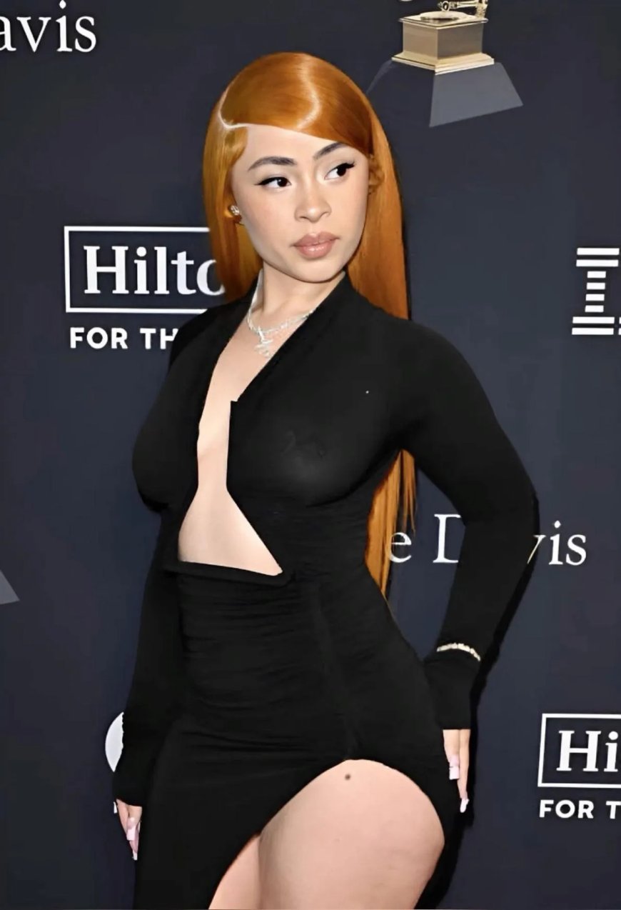 Ice Spice onder vuur om doorzichtige jurk bij SpongeBob-vertoning