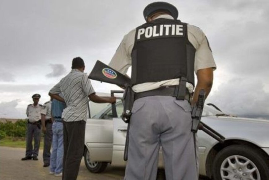 Grote drugsvangst bij controlepost Stolkertsijver