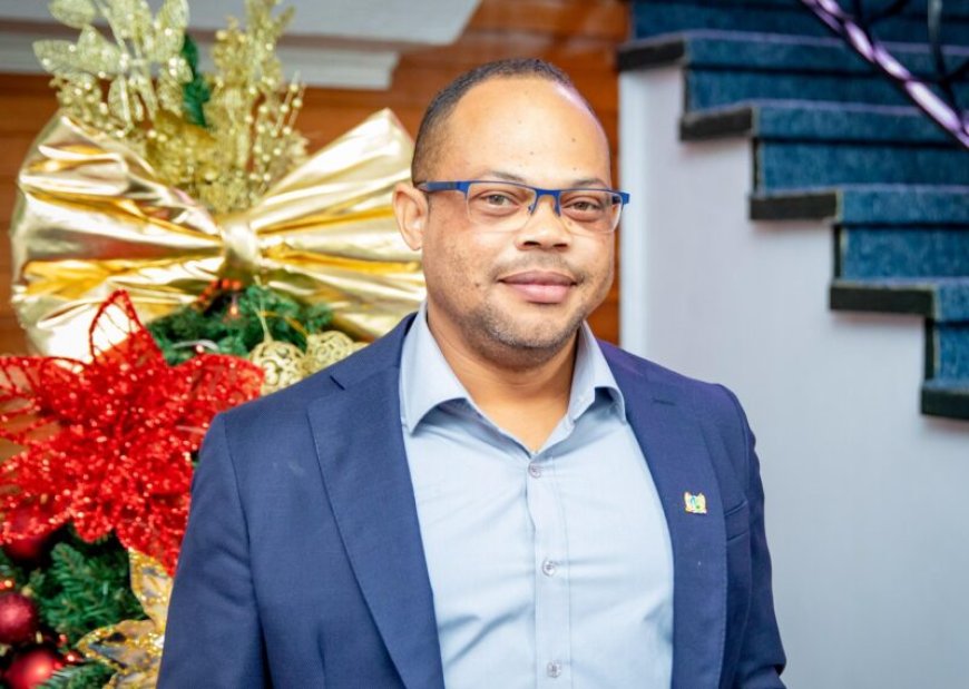 Previen Sewnath: ‘In Roberto Lindveld heeft president Simons de ideale woordvoerder’