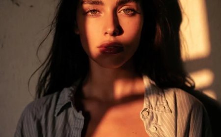 Opmerkelijk – AI-assistent van Elon Musk, Grok, gebruikt om naaktfoto’s van vrouw te maken